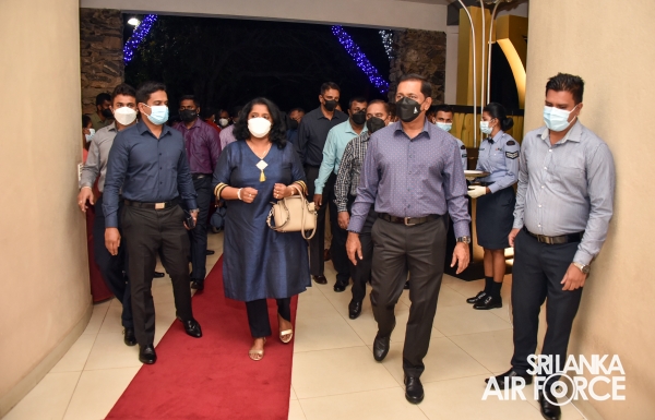 WAR VETERAN INMATES HONOURED BY COMMANDER OF THE AIR FORCE AT ‘MIHINDU SETH MEDURA’, ATTIDIYA